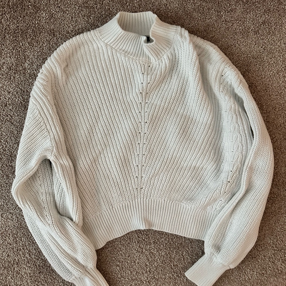 Forever 21 Sweater